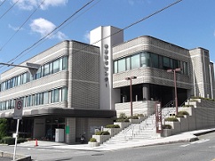 �Y���������Z���^�[