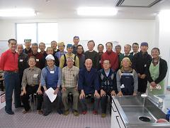 講師を囲んで記念の写真