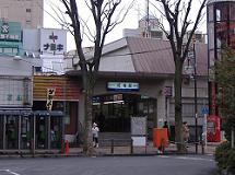 東武東上線成増駅