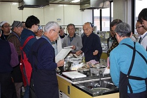 �u���̗l�q