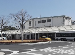 �ߓS���É������q�w