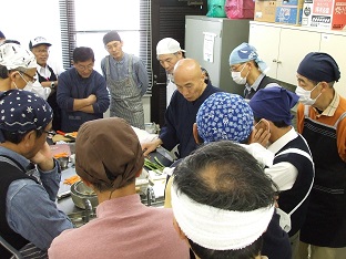 ���������̗l�q