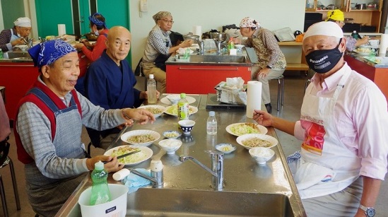 ���������̗l�q