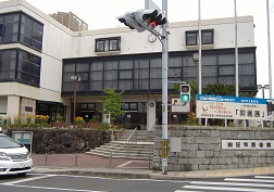 �����s�����