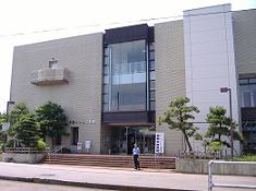 三条市中央公民館