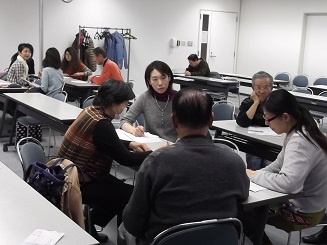 講座の様子 講師・吉田清彦