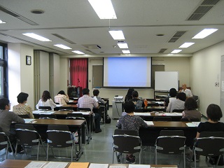 �u�t�E�g�c���F