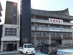 ���m�R�s�����