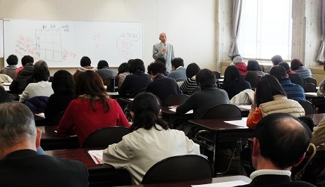 �u���̗l�q