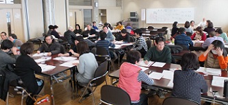 �u���̗l�q