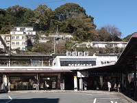 JR湯河原駅