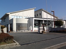 �R������