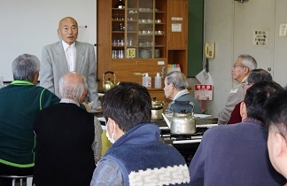 �u���̗l�q