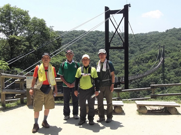 ���s�E�ق������n�n�C�L���O