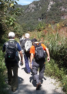 ���ɐ�k�J�E�����m�R���p���Ճn�C�L���O