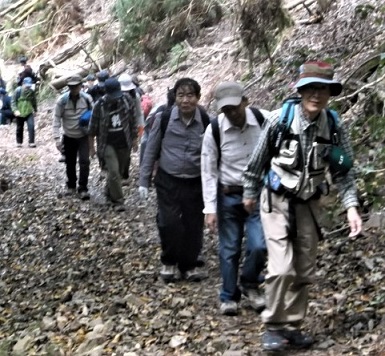 �ޗǁE�����X��