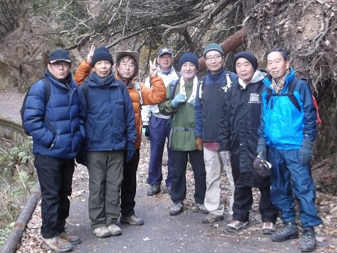 �H�R��V����