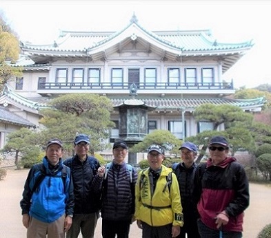 �ŉz�R�R��