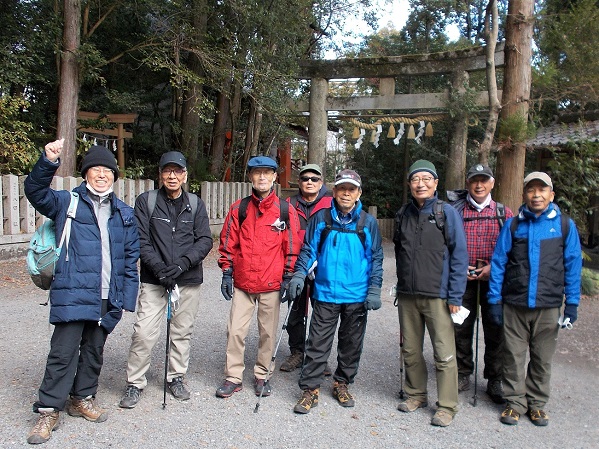 �V���R�E���q�_��