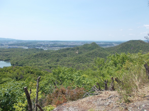 �L�n�x�m�E���ォ��̒���