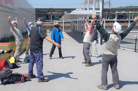 �L�n�x�m�E���W�I�̑�