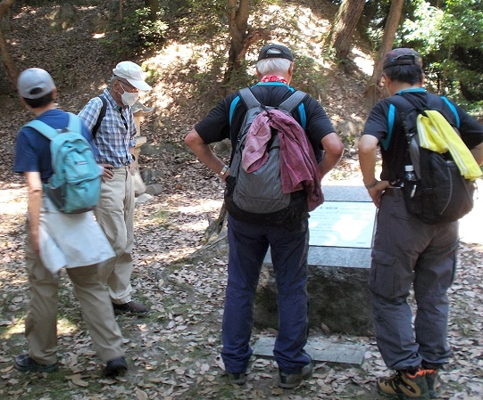 �߂򒹁E�����O��̕�