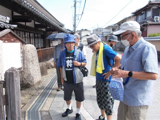 �����X���E�S�R�h�{�w