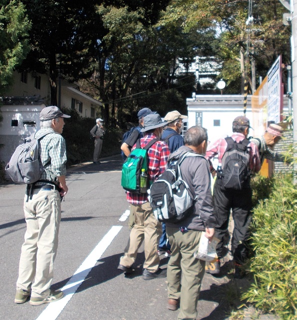 �ޗǎs�����܂��U��E�ᑐ���w�Z����O�E�������