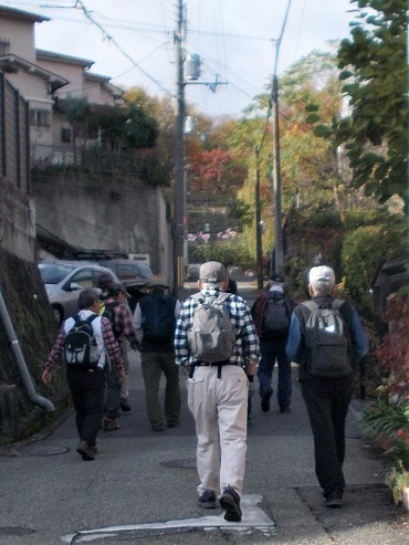 �b�R�E�m��