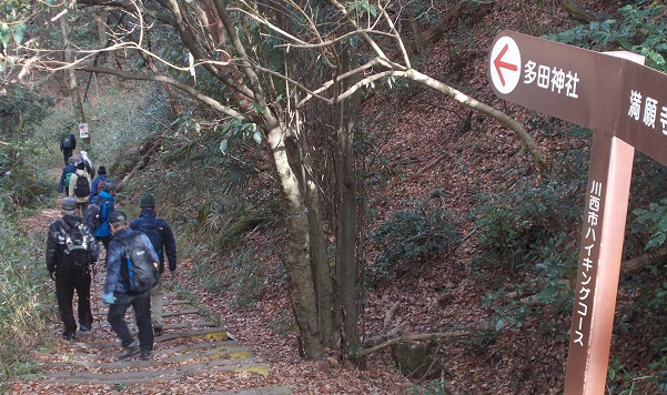 ���c�_�ЁE���莛���񂶂���̒�