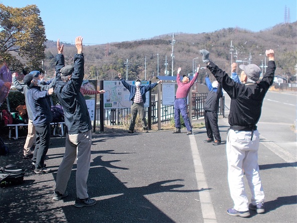 �O�D�R�E�˘e�o�X��E���W�I�̑�