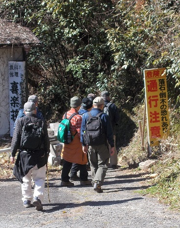 �ےË�����