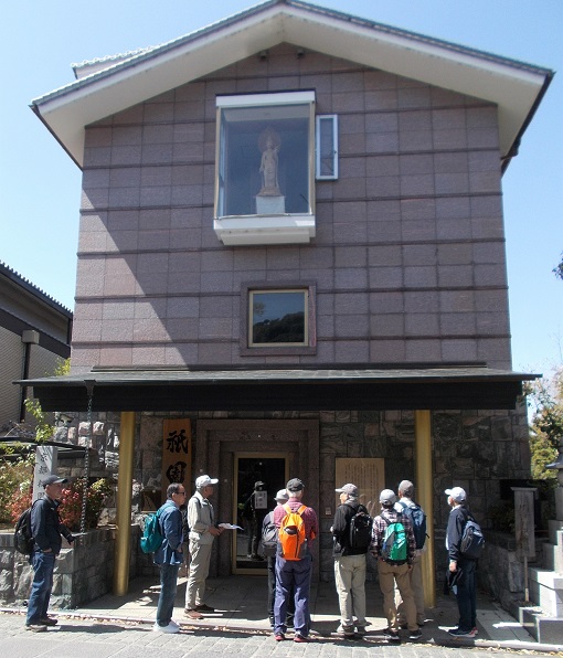 ���s�E���Ƃ̖��̐Տ���E�~�R�����E�_����