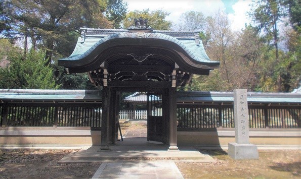 ���s�R�ȁE�@�@��l��_��