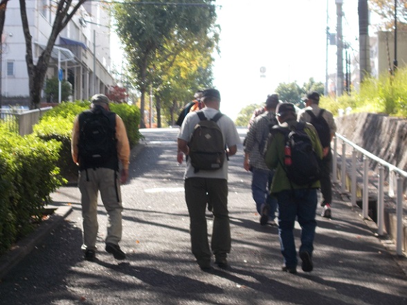 �痢�����