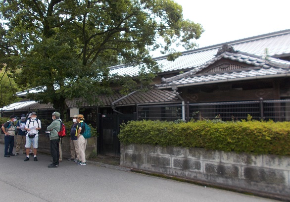 ���V�c���w�Z�Z��