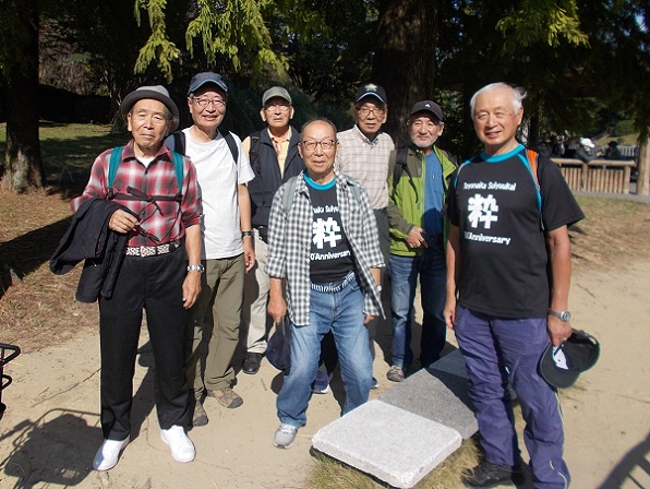 �痢�����