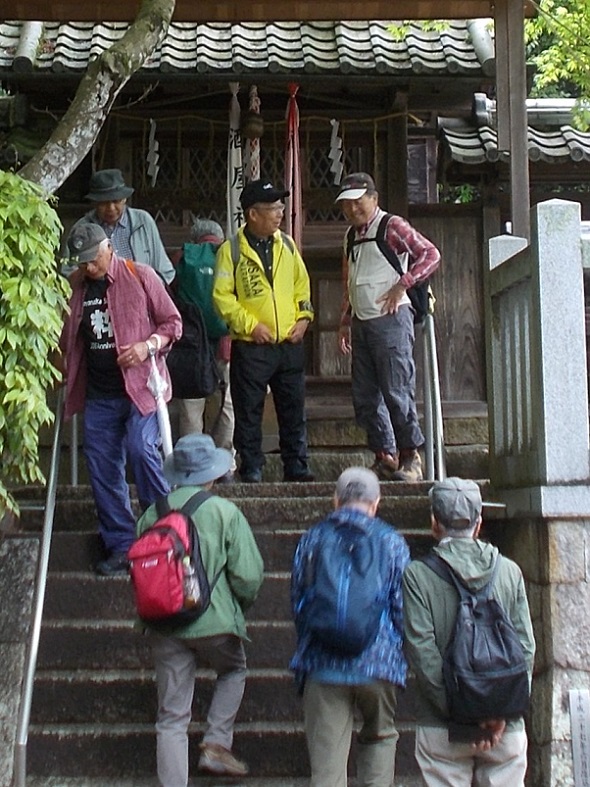 ���c�ӁE�����_��