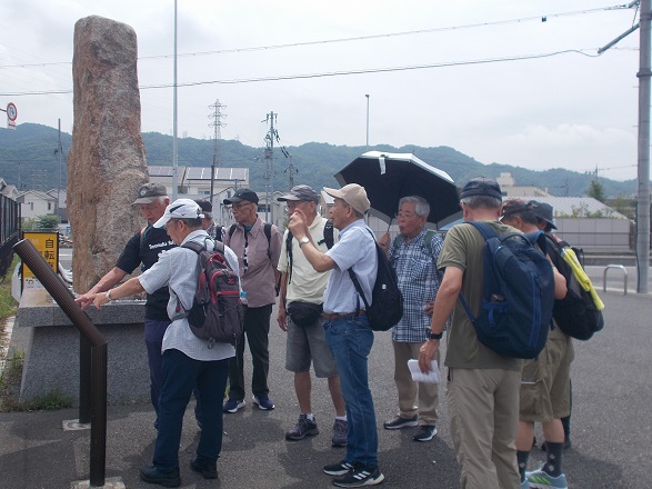 �����E�|��_��