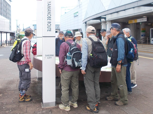 �R�̕ӂ̓��E�ߓS����w�O