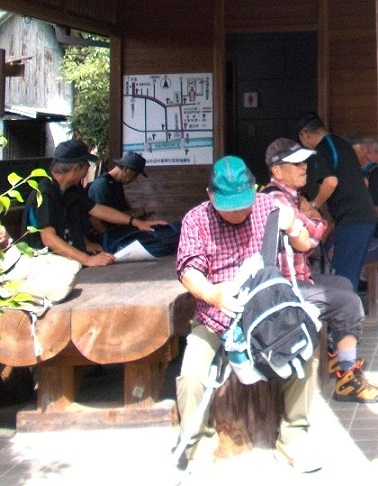 �R�̕ӂ̓��E�C�ў֎s�ω���