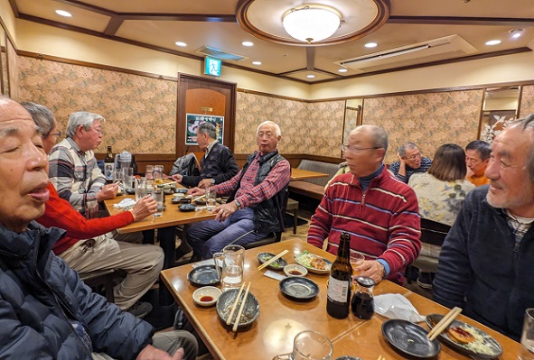 �ےË��E�Y�N��E������