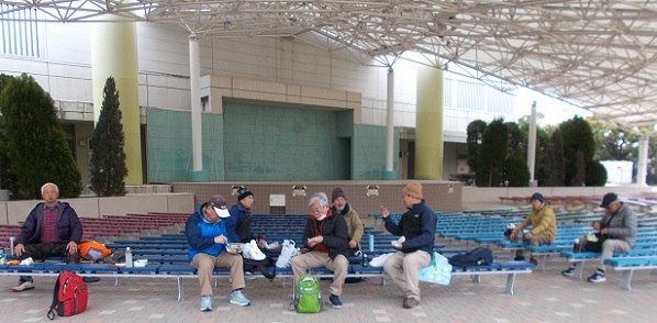 淀・京都競馬場・緑の広場