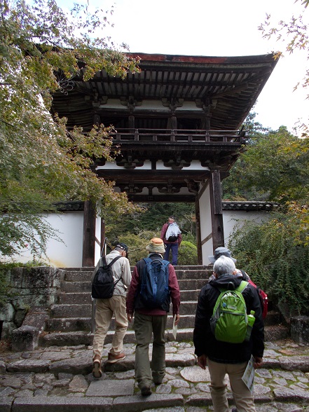 山の辺の道・長岳寺・鐘楼門
