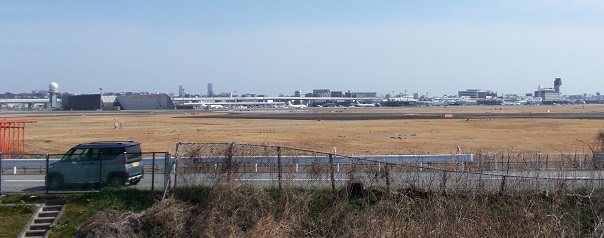 大阪空港ぐるり1周・大阪空港裏側から一望