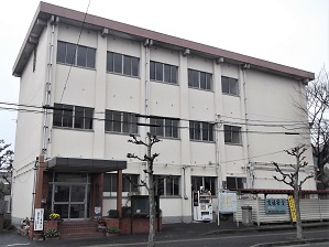 �Ďq�s����������