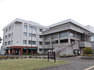 �R�~���j�e�B�Z���^�[����