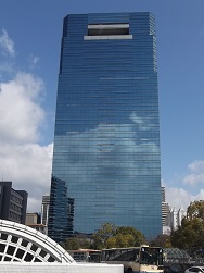 ���Ɍ����j�������Q��Z���^�\