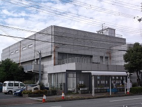 ���c�n����