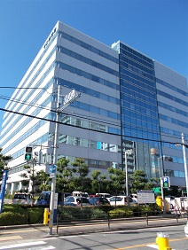 ����s����